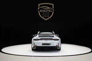 2022 بورش 911 كاريرا GT3