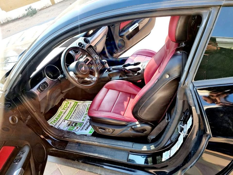 2017 فورد موستانج EcoBoost