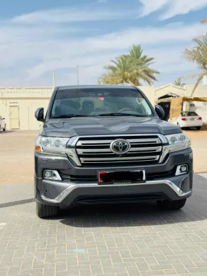 2018 Toyota Land Cruiser VXR