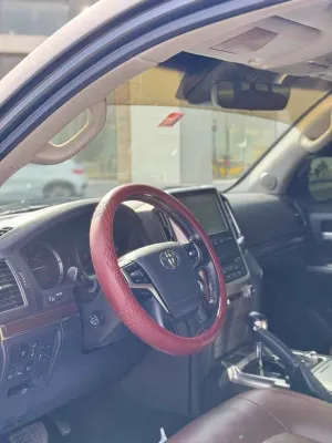 2018 Toyota Land Cruiser VXR