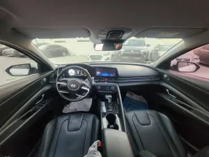 2021 Hyundai Avante SE