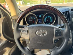 2008 Toyota Land Cruiser VXR