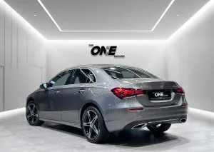 2022 مرسيدس-بنز الفئة - A A220 Sedan