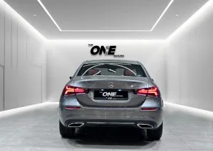 2022 مرسيدس-بنز الفئة - A A220 Sedan