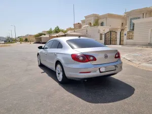 2012 فولجس فاجن باسات S