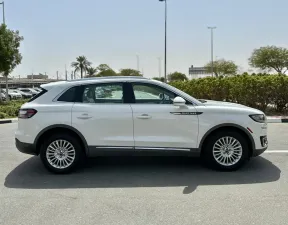 2020 لينكولن ناتلوس Black Label