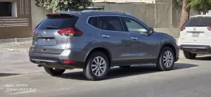 2019 نيسان روج SV
