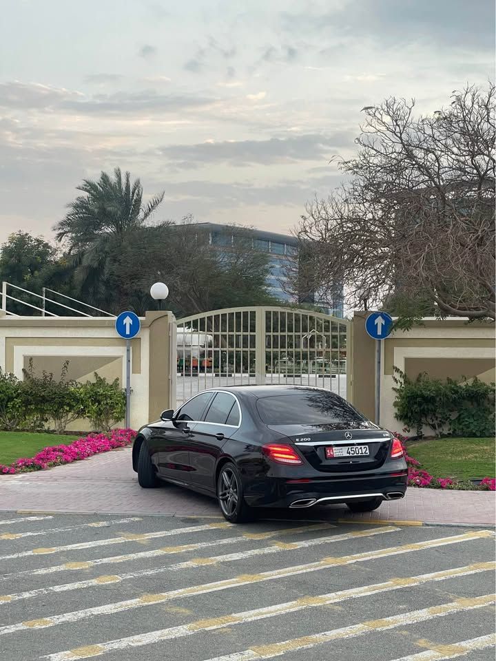 2019 Mercedes-Benz E-Class E200
