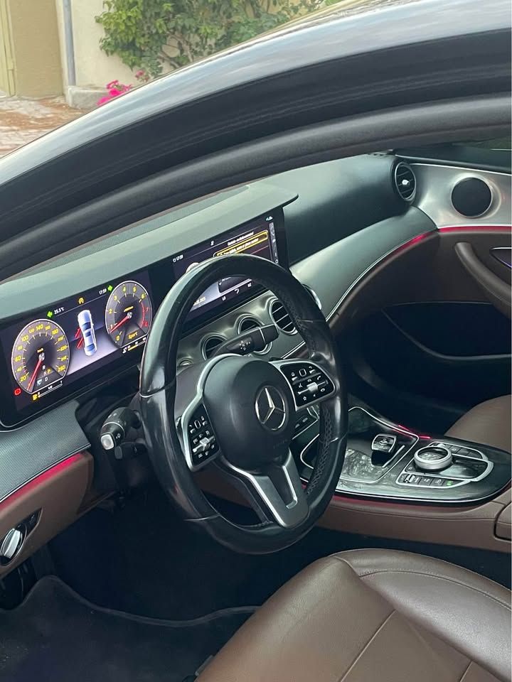 2019 Mercedes-Benz E-Class E200