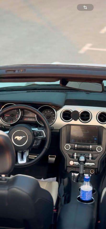 2017 فورد موستانج EcoBoost Premium