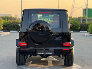 2025 مرسيدس-بنز الفئة - G G63 AMG