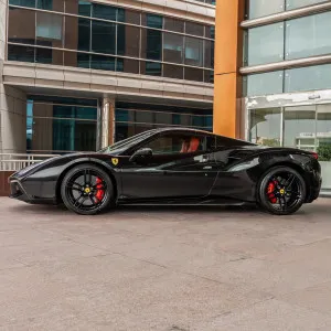 2018 فيراري 488 Spider