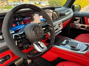 2025 مرسيدس-بنز الفئة - G G63 AMG