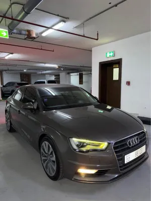 2015 اودي آي ٣ Prestige