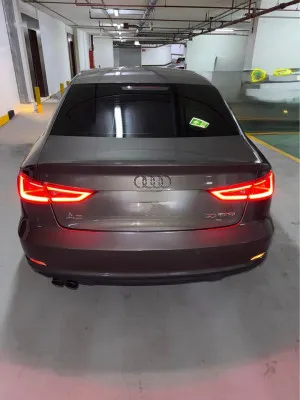 2015 اودي آي ٣ Prestige
