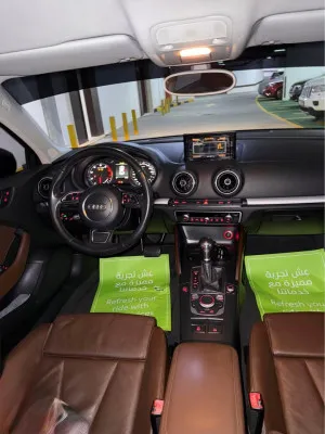 2015 اودي آي ٣ Prestige