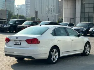 2015 فولجس فاجن باسات Sport