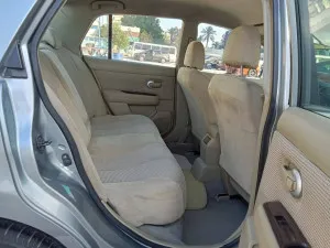 2012 Nissan Tiida LE