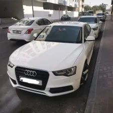 2015 اودي آي ٥ Prestige