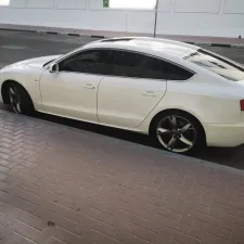 2015 اودي آي ٥ Prestige