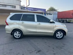2015 تويوتا أفانزا E CVT