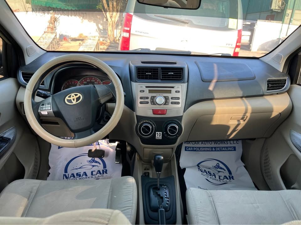 2015 تويوتا أفانزا E CVT