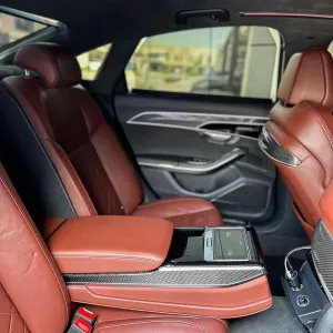 2020 Audi S8