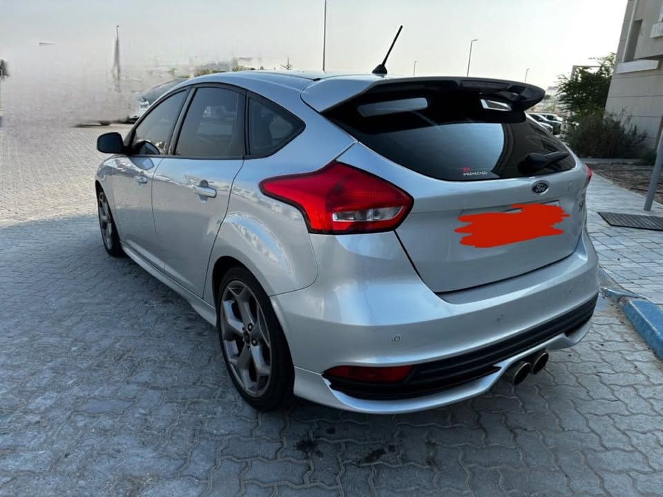 2018 فورد فوكس S