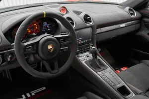 2024 بورش كايمن 718 Cayman GT4 RS