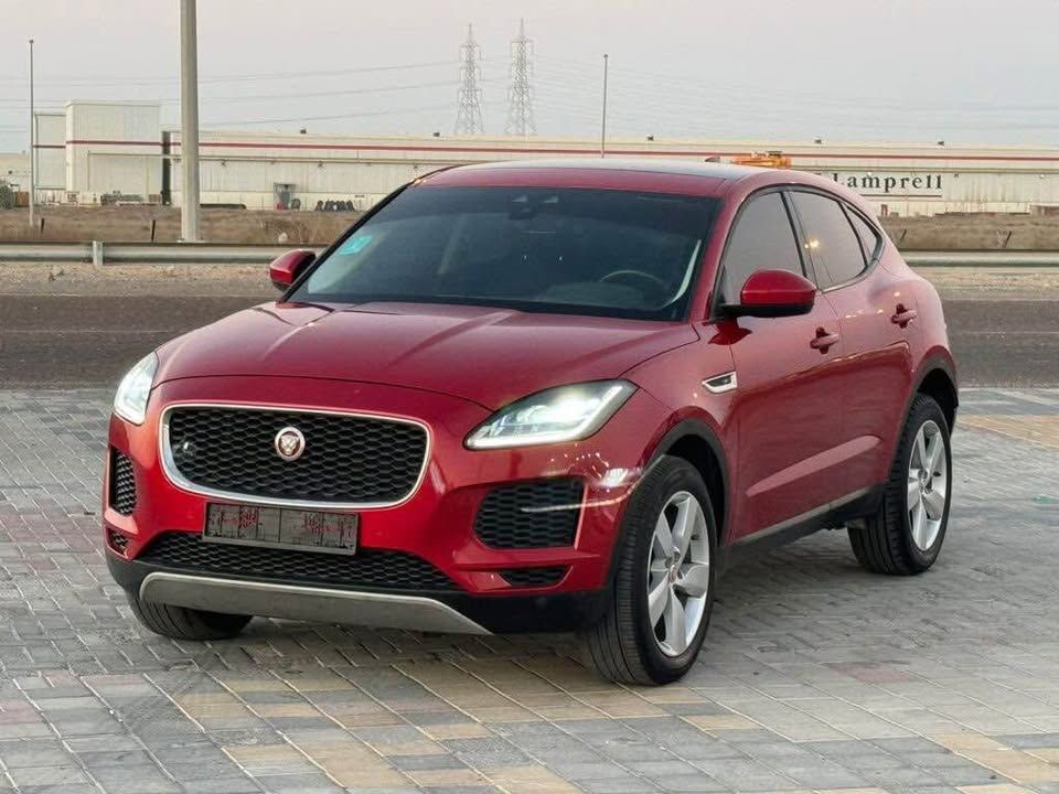 2019 جاكوار اي بيس P200