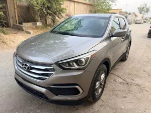 2018 Hyundai Santa Fe SE