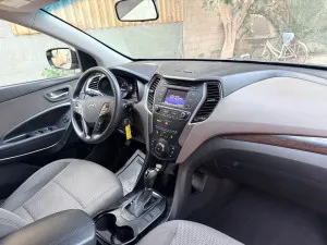 2018 Hyundai Santa Fe SE