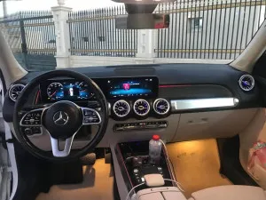 2021 Mercedes-Benz GLB GLB300