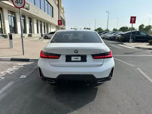 2024 بي أم دابليو الفئة - 3 325i