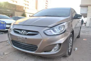 2013 Hyundai Accent SE