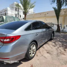 2016 هيونداي سوناتا SE
