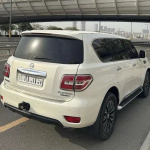 2013 Nissan Patrol LE