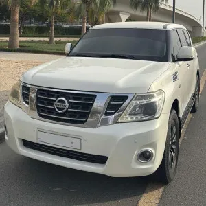 2013 Nissan Patrol LE