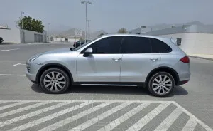 2011 Porsche Cayenne Platinum Edition