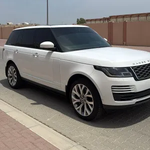 2018 لاند روفر رينج روفر HSE