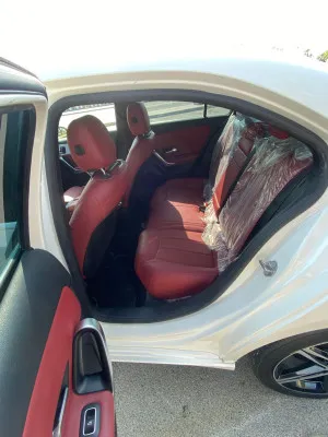 2021 مرسيدس-بنز الفئة - A A220 Sedan 4Matic
