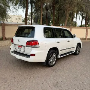 2013 Lexus LX 570