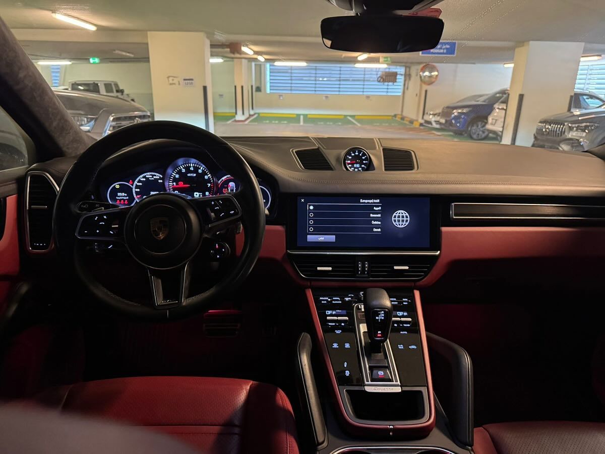 2023 Porsche Cayenne GTS