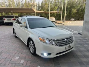 2011 تويوتا افالون S