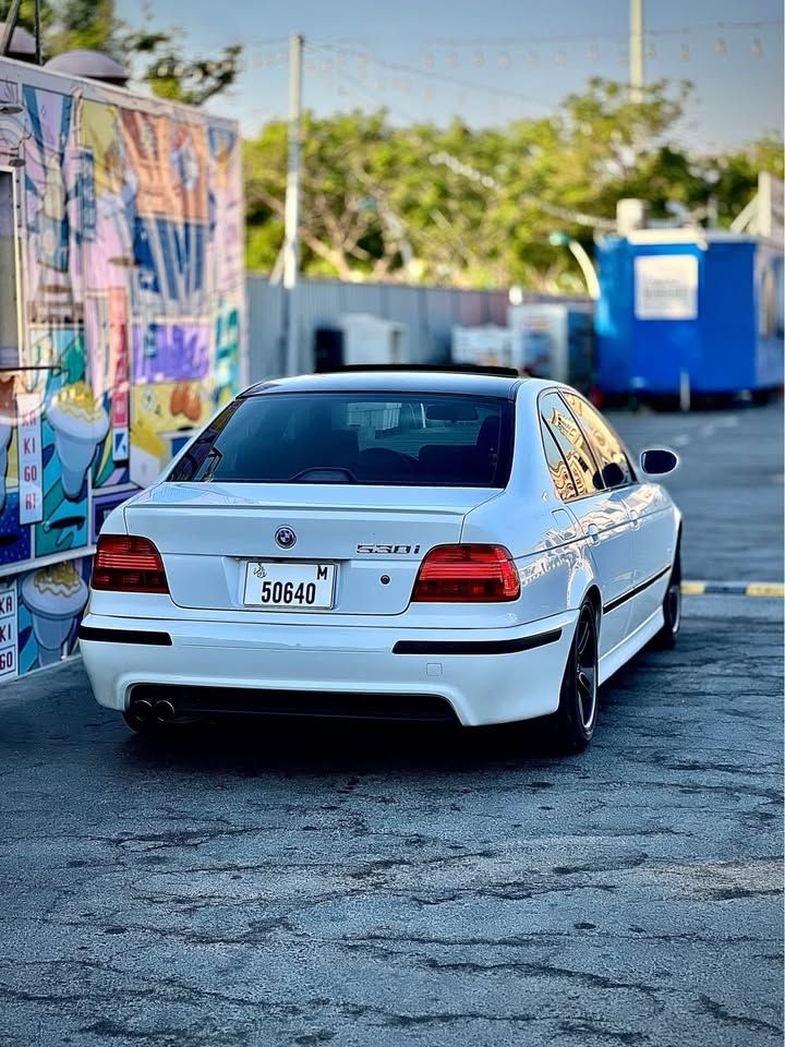 2001 بي أم دابليو الفئة - 5 530i