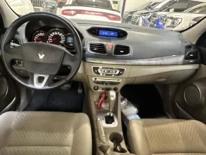 2012 رينو فلوينس SE