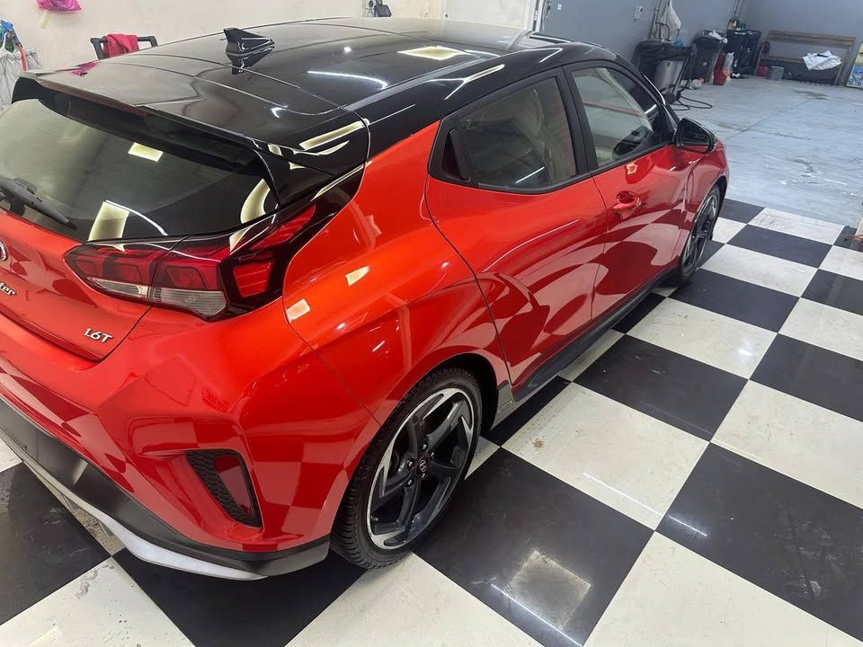 2019 Hyundai Veloster standard
