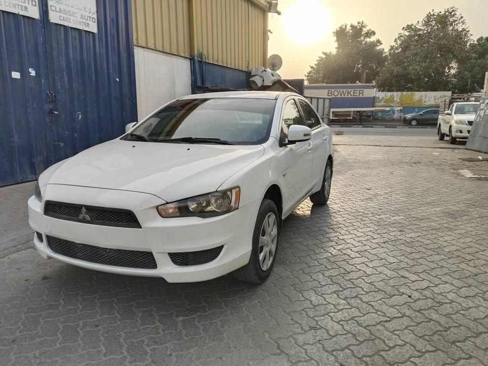 2015 ميتسوبيشي لانسر EX