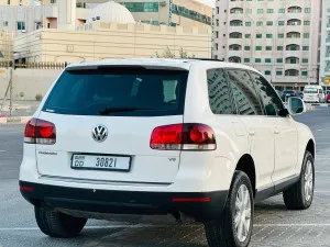 2010 فولجس فاجن طوارق SE