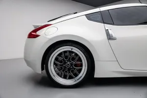 2013 نيسان ٣٧٠Z Sport